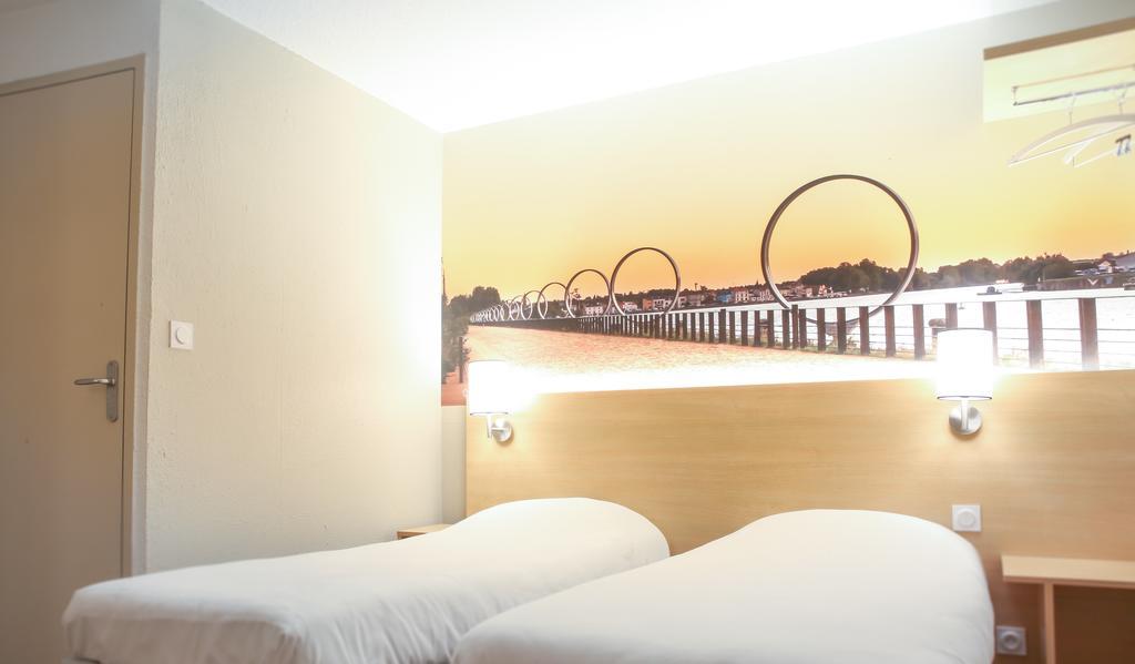 Hotel Inn Design Resto Novo Шатобриан Экстерьер фото